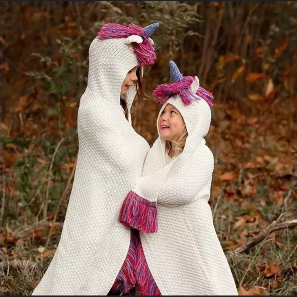 Unicorn hoodie blanket - Picture 1 of 3